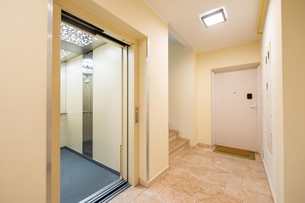 Ken 54 2-Bedroom Apartment Warsaw Ngoại thất bức ảnh