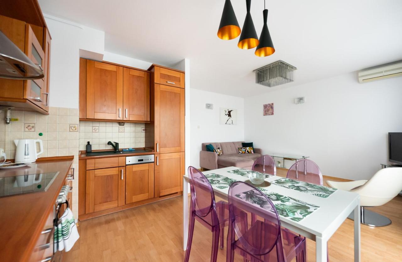 Ken 54 2-Bedroom Apartment Warsaw Ngoại thất bức ảnh
