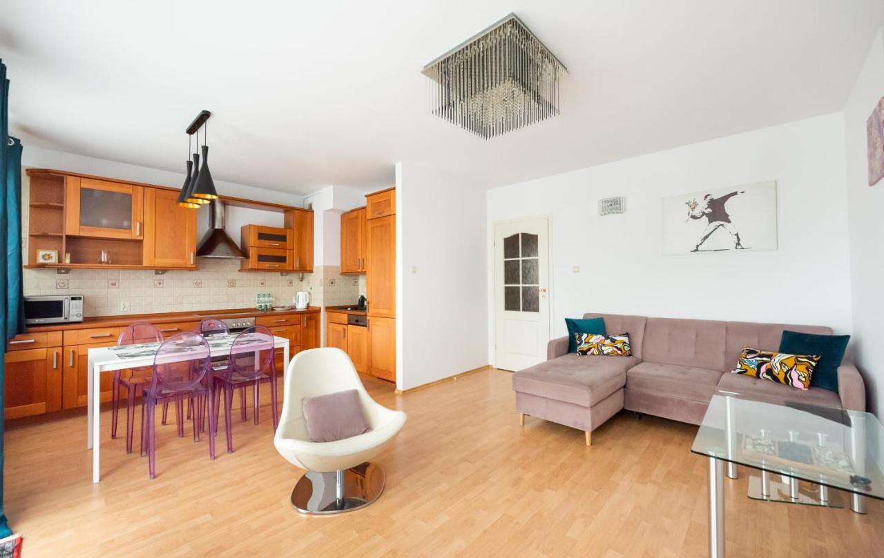 Ken 54 2-Bedroom Apartment Warsaw Ngoại thất bức ảnh